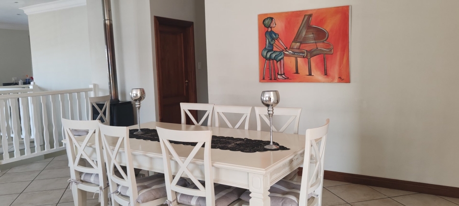 4 Bedroom Property for Sale in Caribbean Beach Club North West